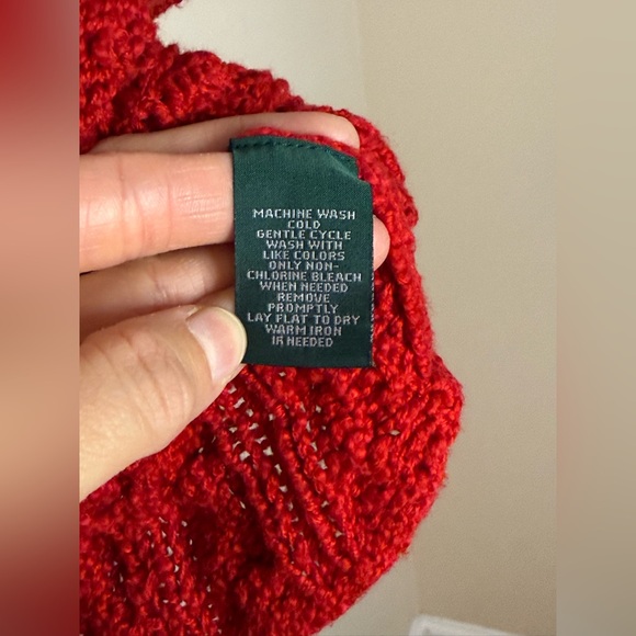 Women's Ralph Lauren Red Vintage Cable Knit Sweater - Picture 4 of 5